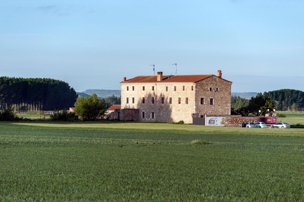 Albergue Turistico "La Fabrica" Tardajos Екстериор снимка